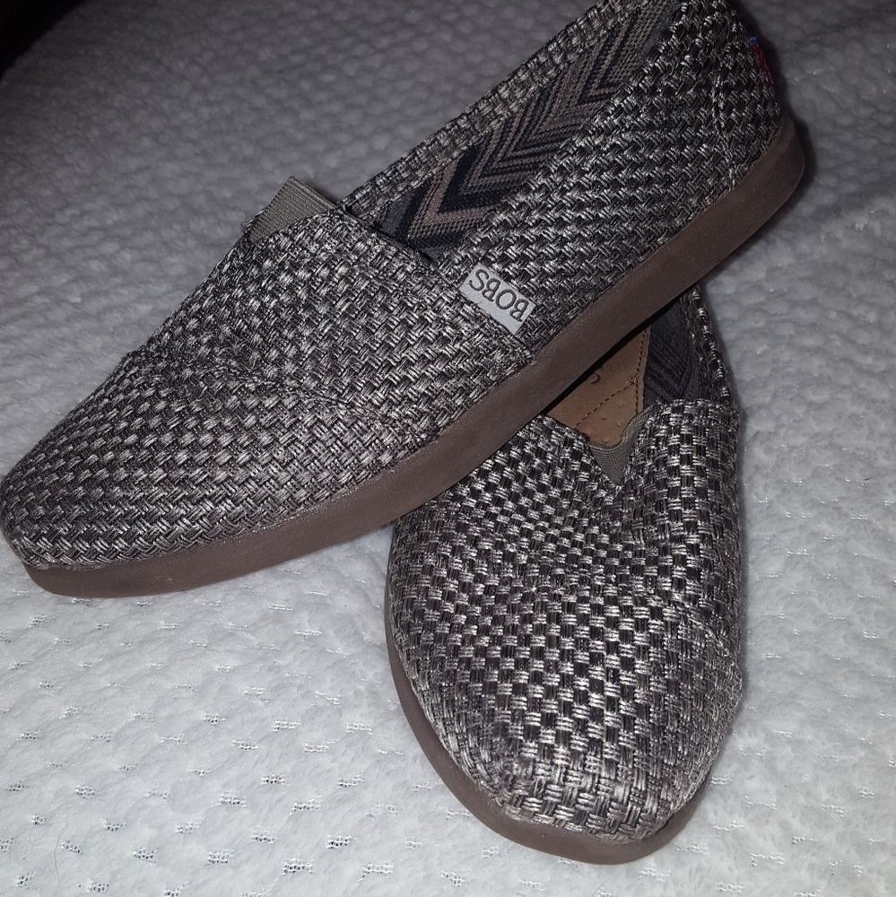 NWOT Bobs by Sketchers slides